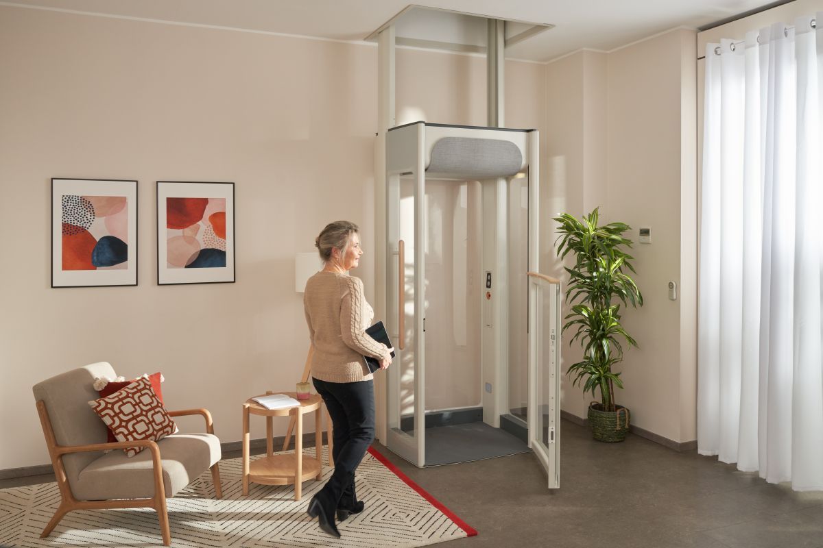 Miniascensore Uplifts S2 by Stannah Miniascensore Uplifts S2 by Stannah