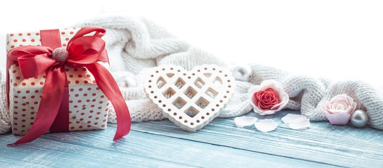 10 idee regalo per chi festeggia San Valentino