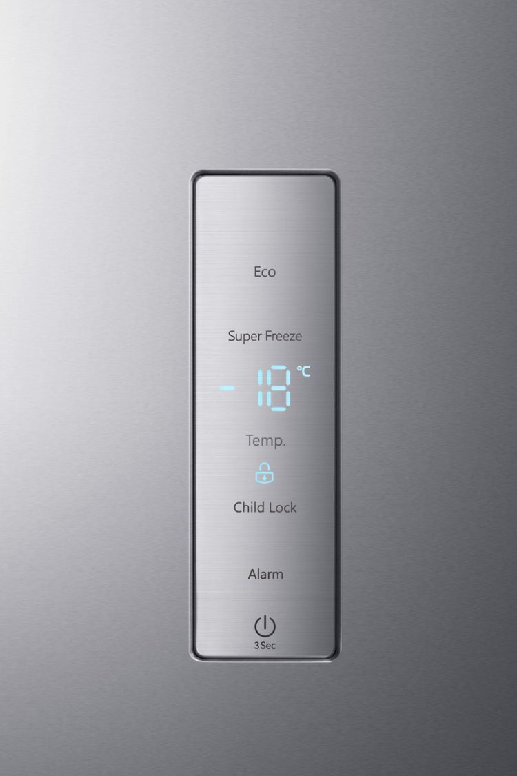 Il congelatore verticale Hisense tra estetica e funzionalità