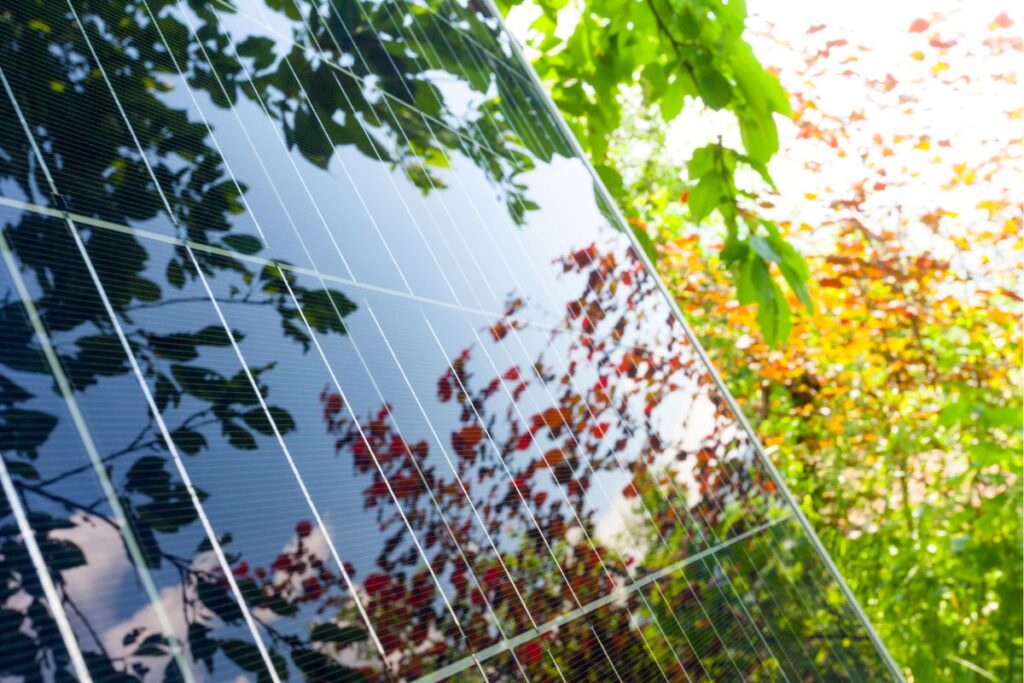​Fotovoltaico plug and play: l’impianto da balcone per alimentare la casa con il sole