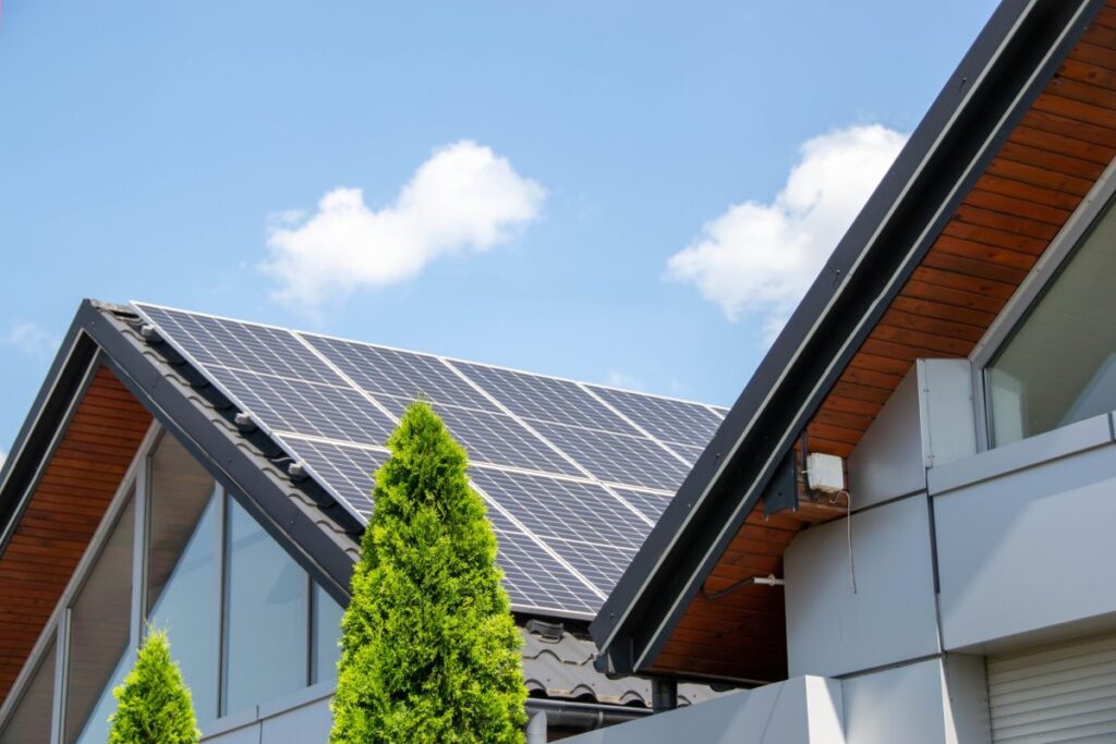 Fotovoltaico, un alleato contro il caro bollette