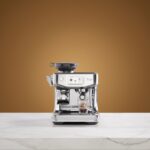 Barista Touch™ Impress di Sage Appliances per un caffè come al bar