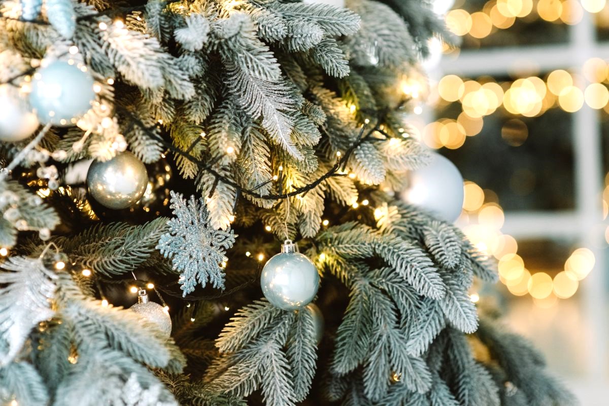 7 pratici consigli per gestire in maniera smart le luci di Natale