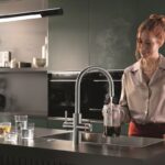 Miscelatore multifunzione Mythos Water Hub di Franke: innovazione e design in cucina