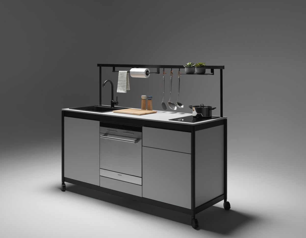 Fluido Kitchenette di Martex, cucina modulare, compatta ma estremamente funzionale