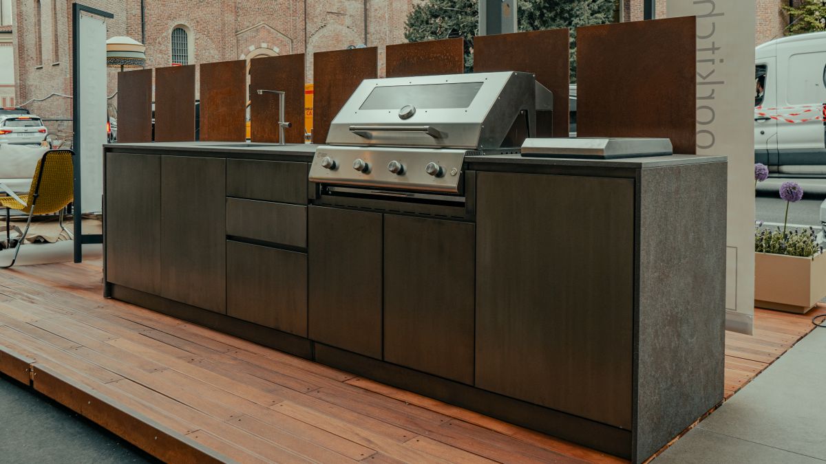 L’acciaio nelle cucine OF outdoorkitchens