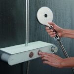 Sistema doccia Shower System Shelf 1050 di Duravit, un vero tuttofare