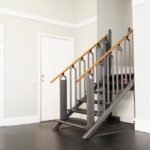 Surface di Stannah, da scala a piattaforma elevatrice in poco spazio