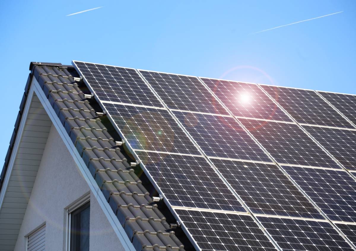 7 consigli per avere pannelli fotovoltaici sempre efficienti  