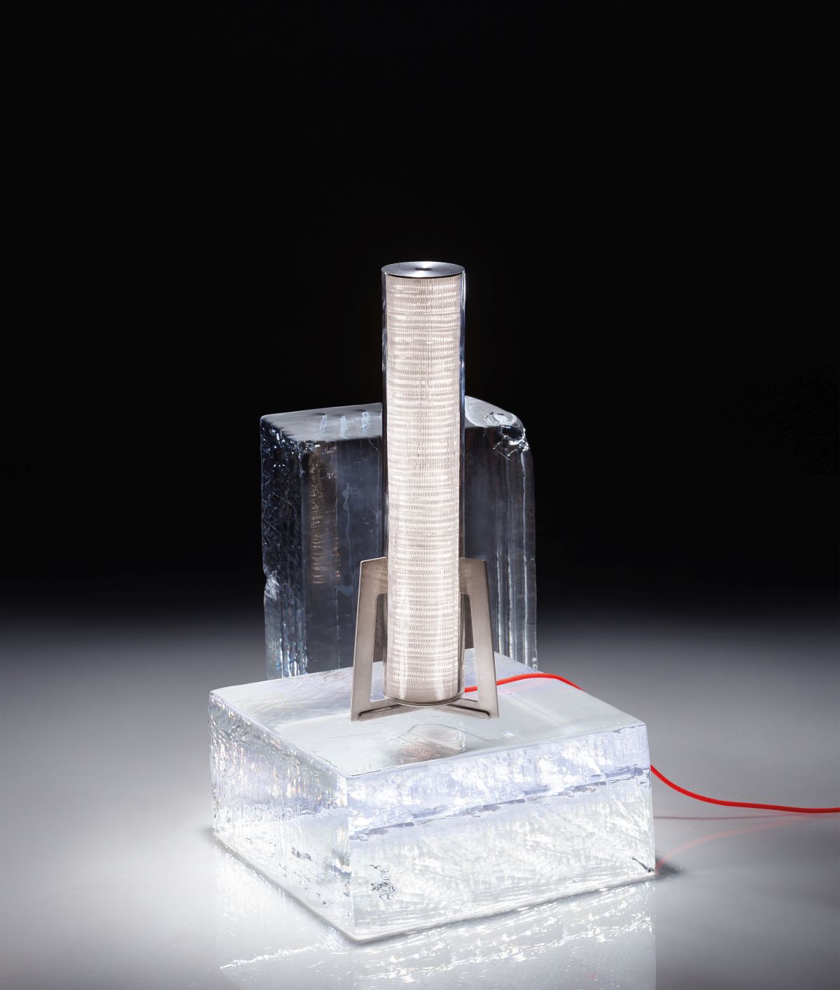 CRIOSFERA di Artemide: la luce che parla di clima e memoria