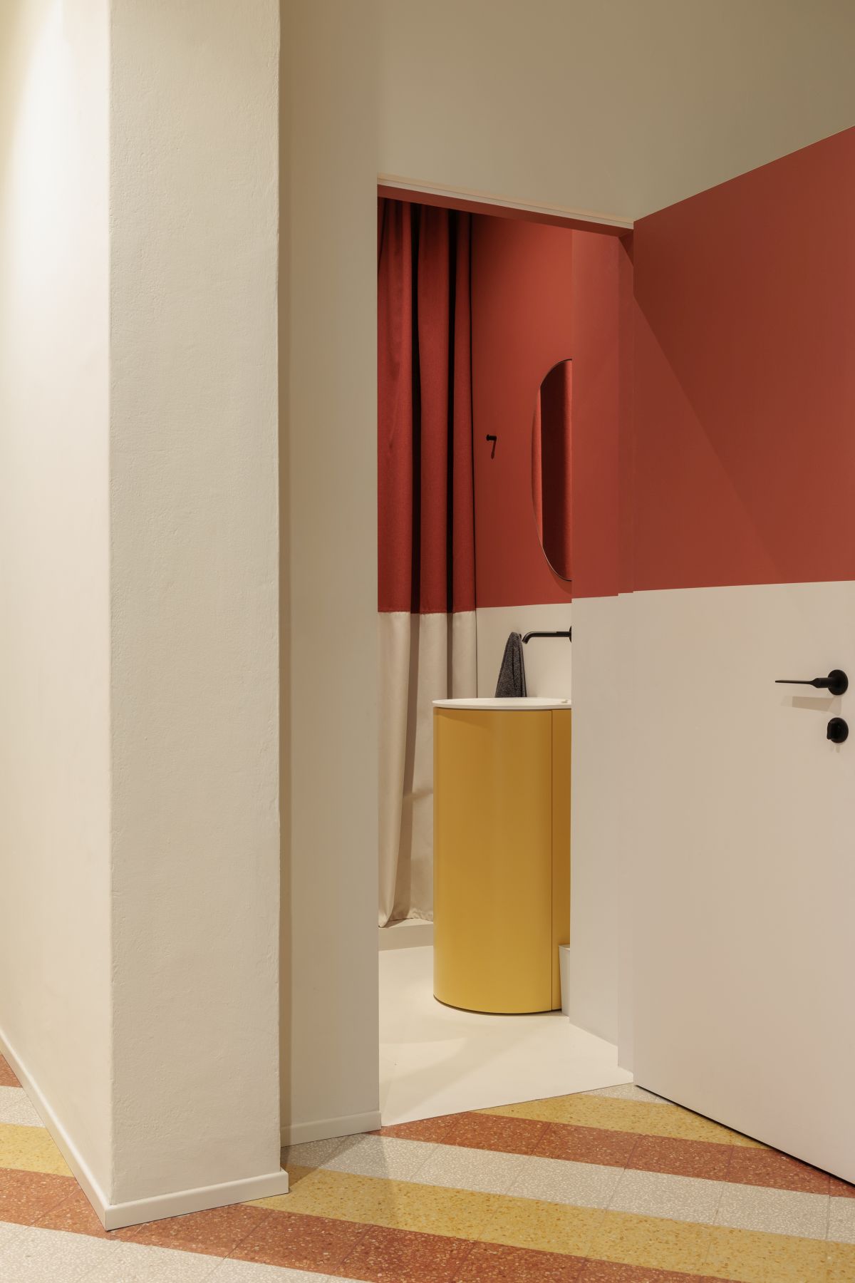 Appartamento con tesori di architettura di inizio ‘900