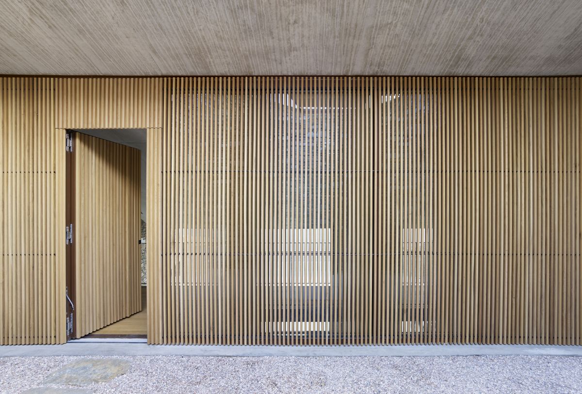 Porte per interni: tendenze minimaliste e materiali contemporanei