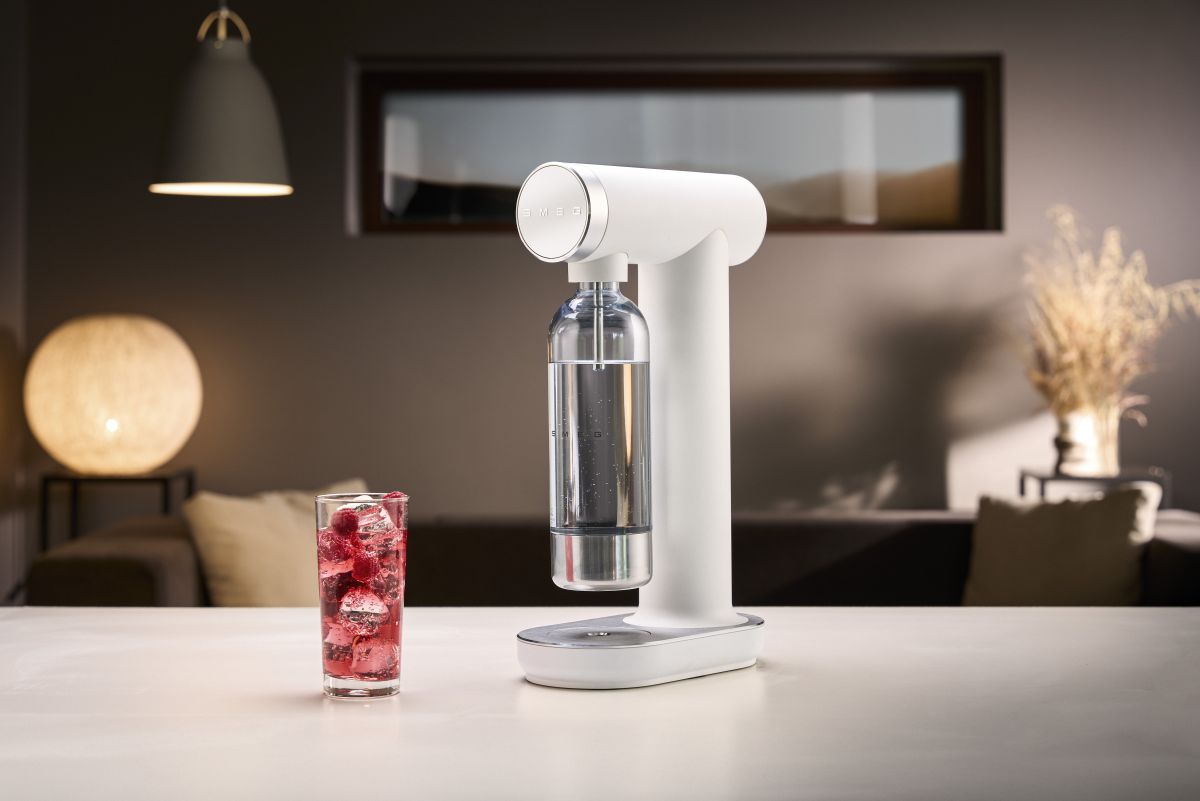 Soda Maker Smeg, per uno stile di vita più frizzante