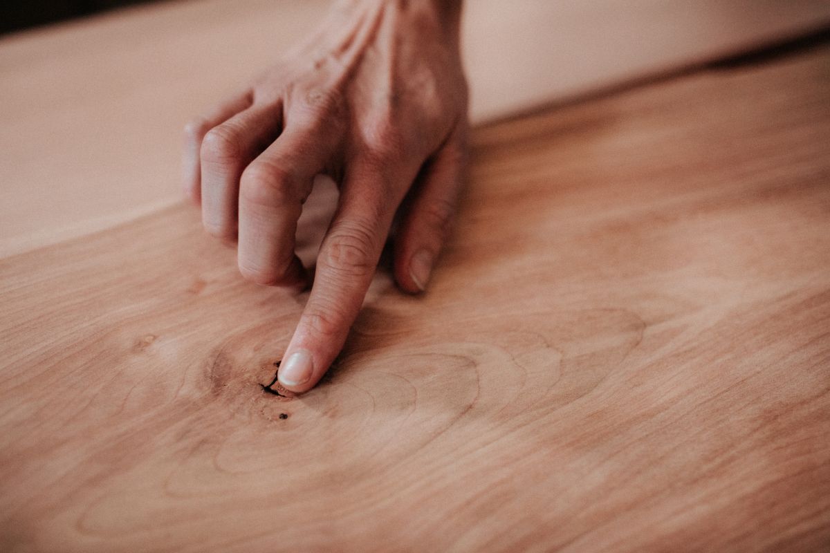 L’ancestrale rapporto tra legno e design che passa attraverso l’artigianato