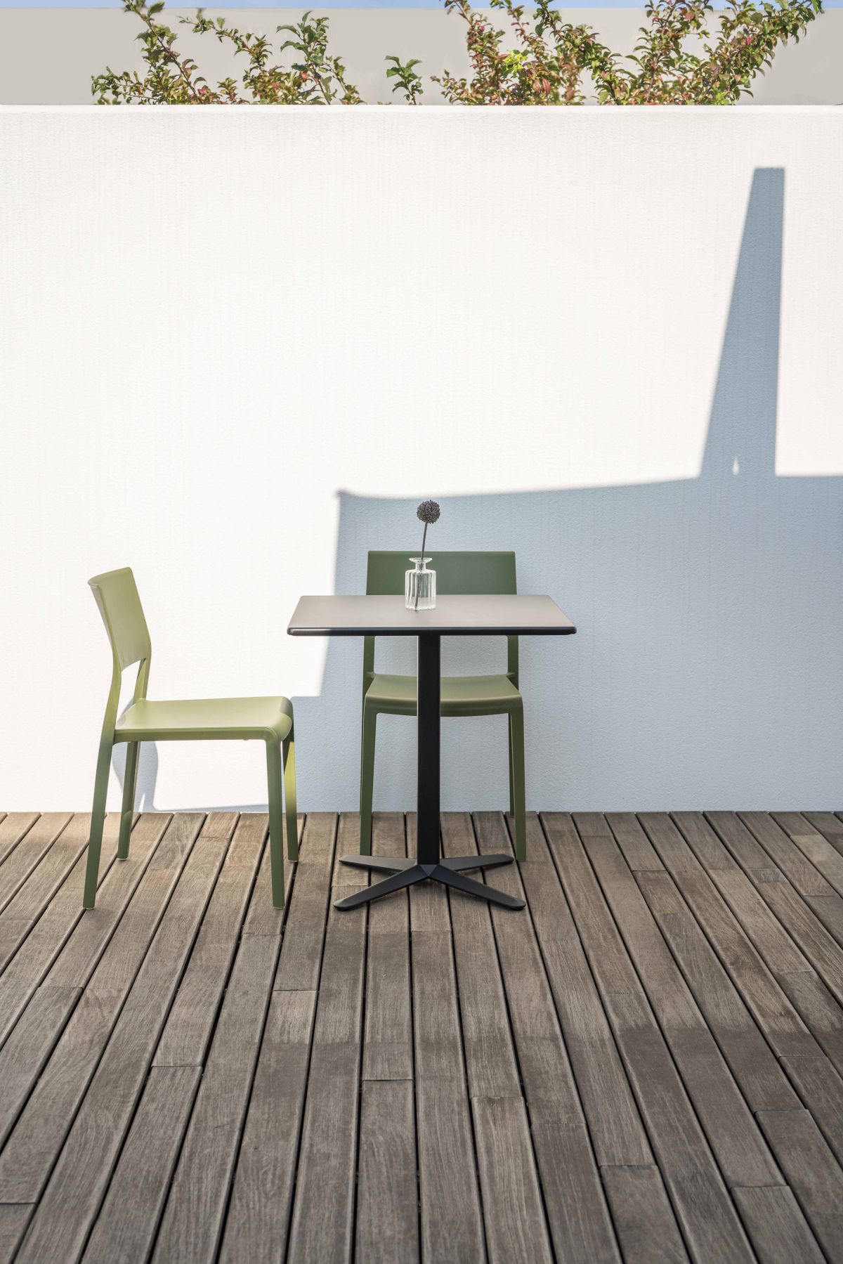 Collezioni per interni ed esterni: versatilità, comfort ed eleganza