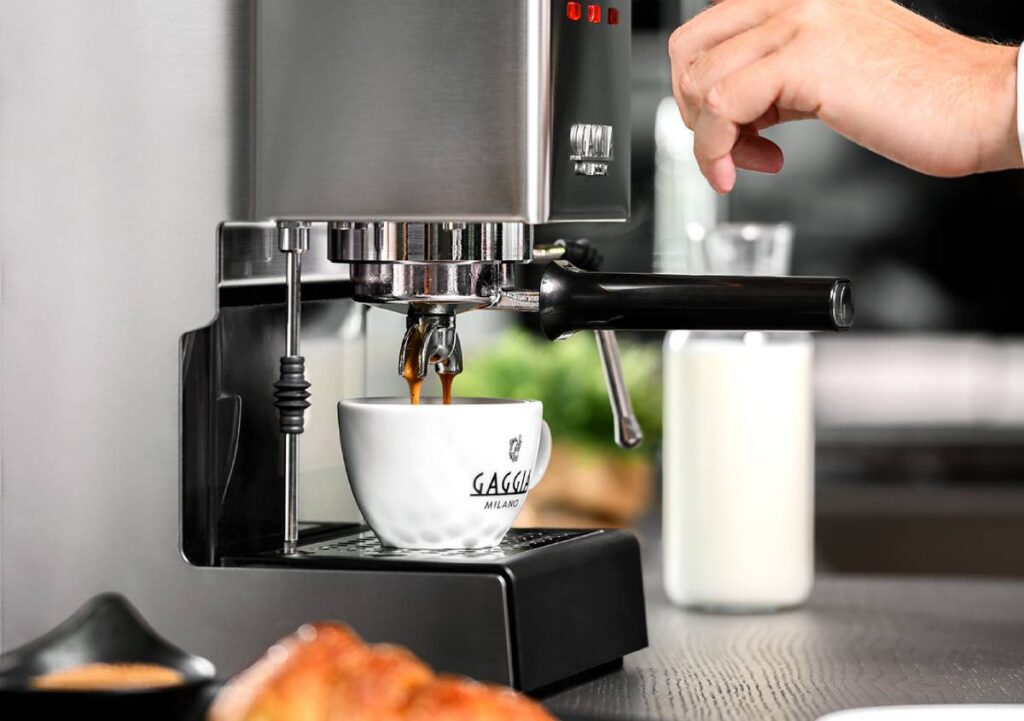 Macchine da caffè automatiche: l’espresso (e non solo) come al bar… a casa