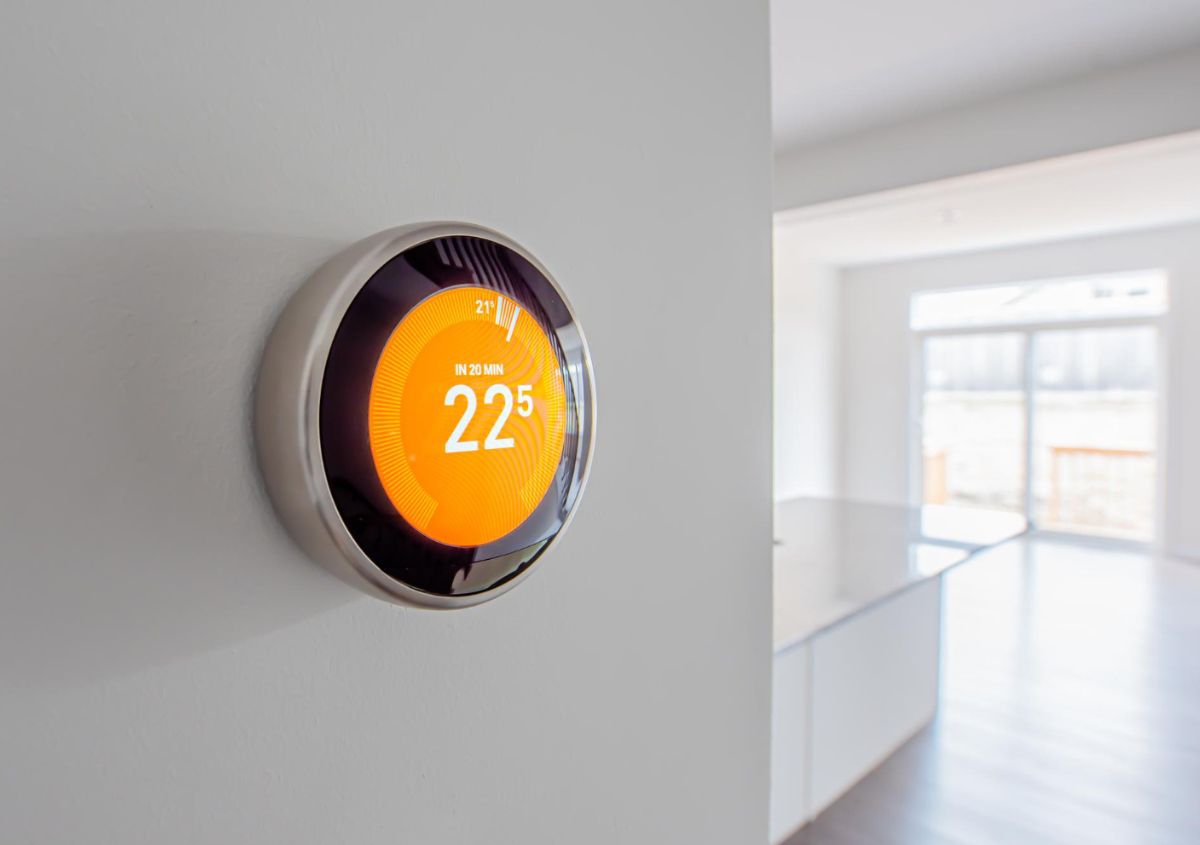 Pompe di calore, biomasse e altre soluzioni per riscaldare casa senza gas