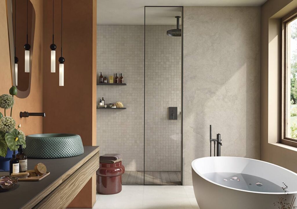 Il bagno secondo Lea Ceramiche: design, materiali e tecnologia in dialogo