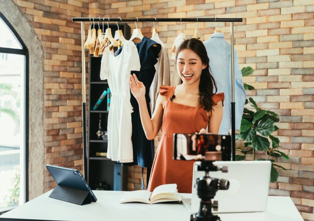 Vendita online: i “tesori” nascosti nelle case italiane: da oggetti inutilizzati a opportunità economiche inaspettate