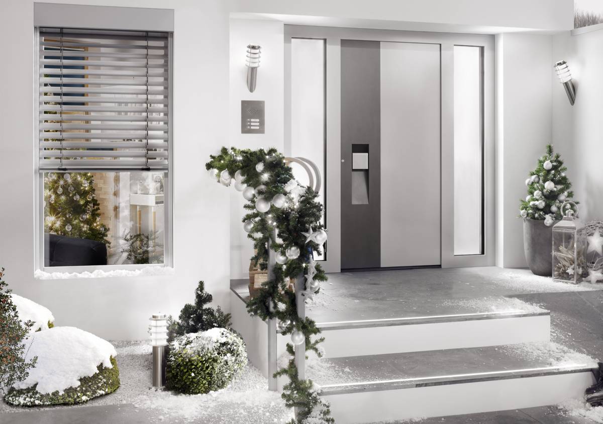 La magia del Natale comincia dalla porta d’ingresso