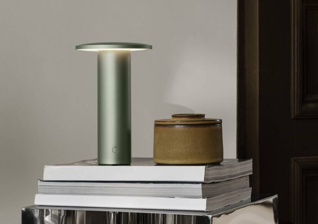 Solae di Fritz Hansen: la luce portatile che reinventa l’abitare contemporaneo