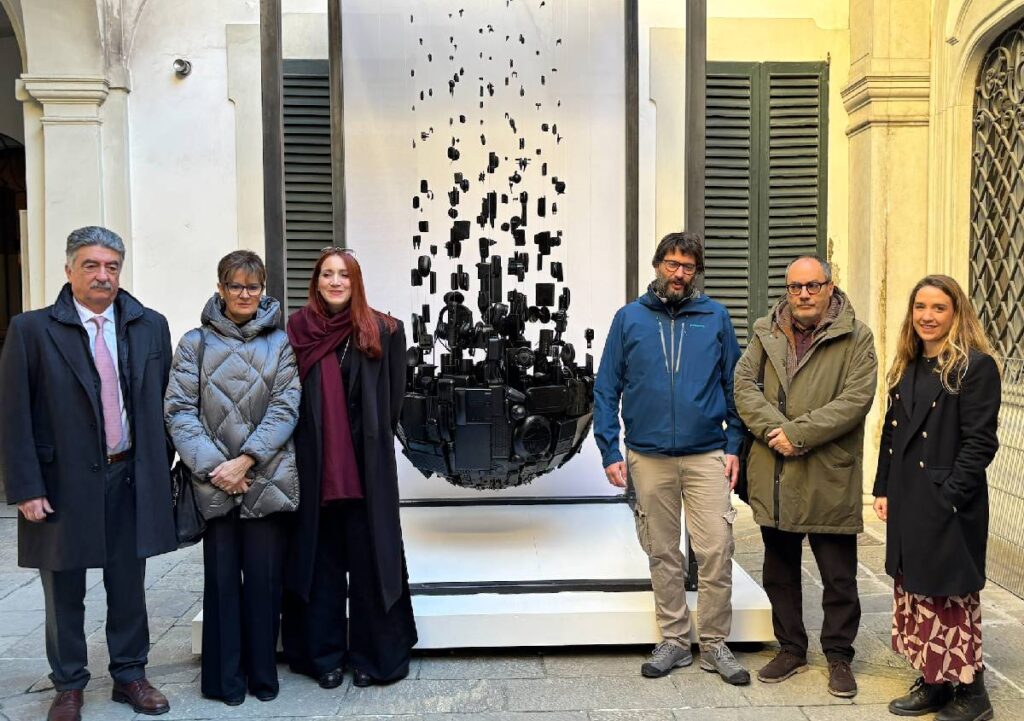 “Terra Rara”: quando arte, RAEE e sostenibilità si incontrano a Palazzo Estense