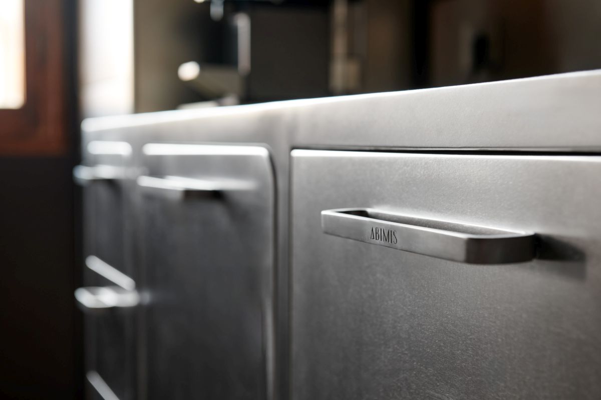 Ego, una visione di cucina tra design, materia e benessere Ego, una visione di cucina tra design, materia e benessere