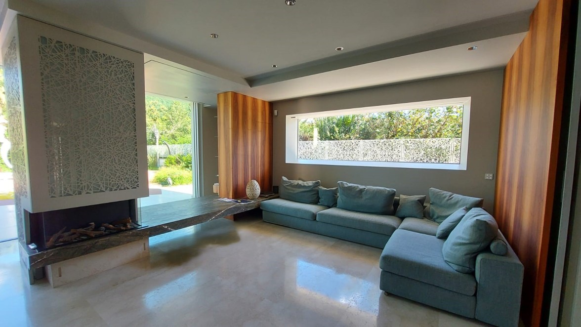 Parleremo insieme di spazi senza ostacoli, materiali e colori che stimolano i sensi, bagni belli e accessibili, domotica al servizio di tutti. Quali sono le competenze che i progettisti devono sviluppare per affrontare questi temi in modo consapevole? Parleremo insieme di spazi senza ostacoli, materiali e colori che stimolano i sensi, bagni belli e accessibili, domotica al servizio di tutti. Quali sono le competenze che i progettisti devono sviluppare per affrontare questi temi in modo consapevole?