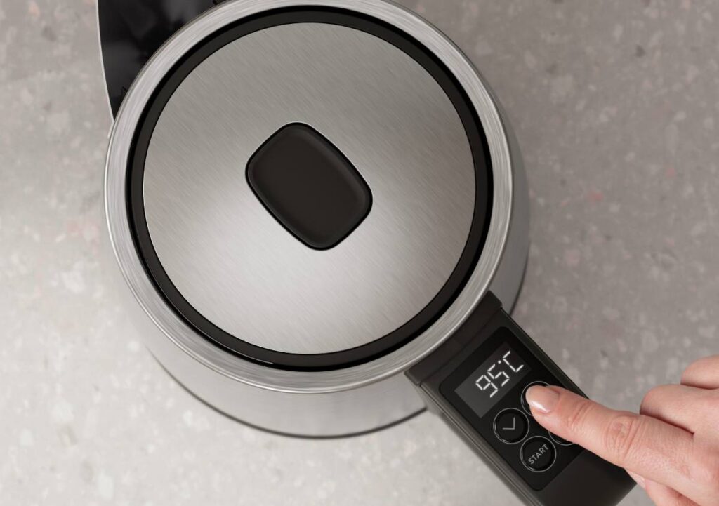 Electrolux Create 5: il bollitore intelligente che controlla la temperatura per un tè perfetto