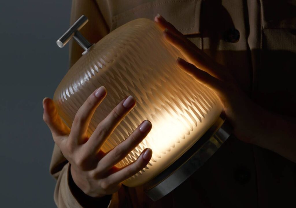 Lampada Scilla di Warli: design Paolo Zani per indoor e outdoor