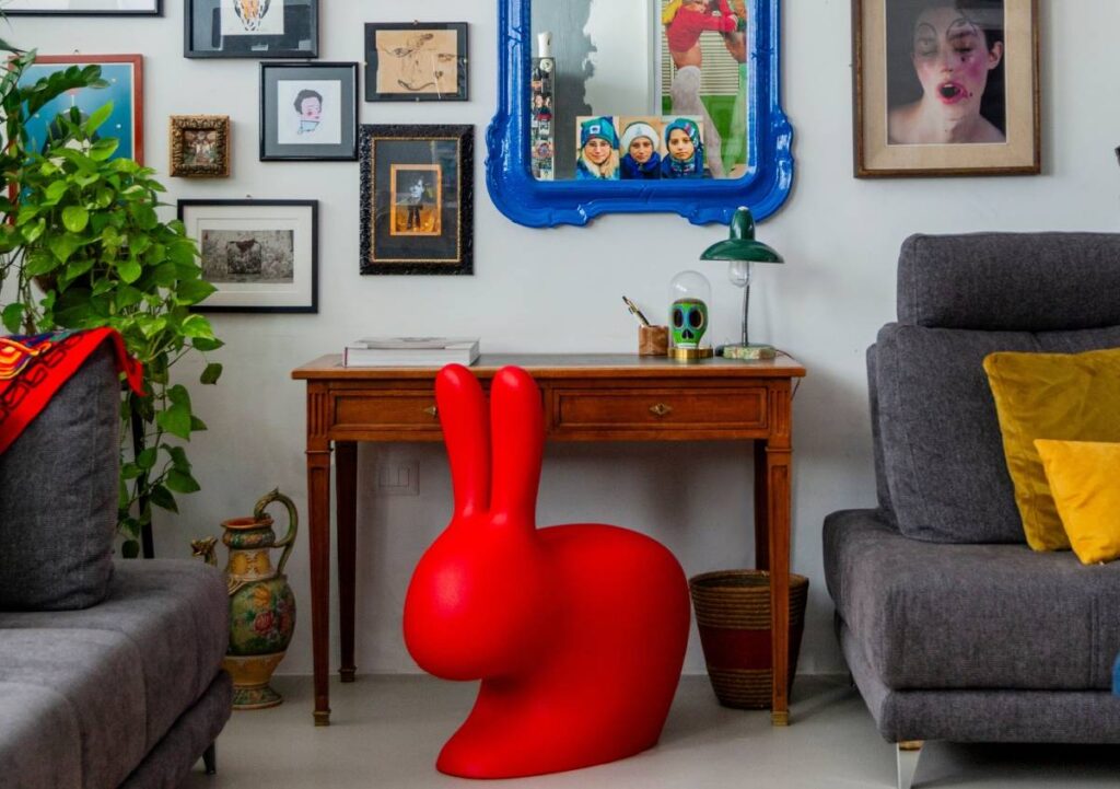 Da seminterrato a casa studio: luce e arte per il progetto di ristrutturazione