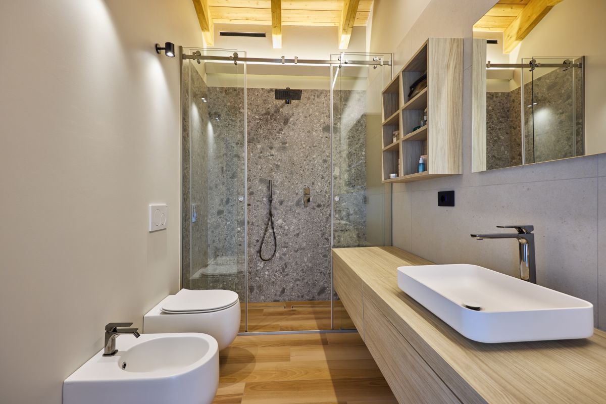 Dettagli architettonici e materiali: un dialogo con il territorio Dettagli architettonici e materiali: un dialogo con il territorio