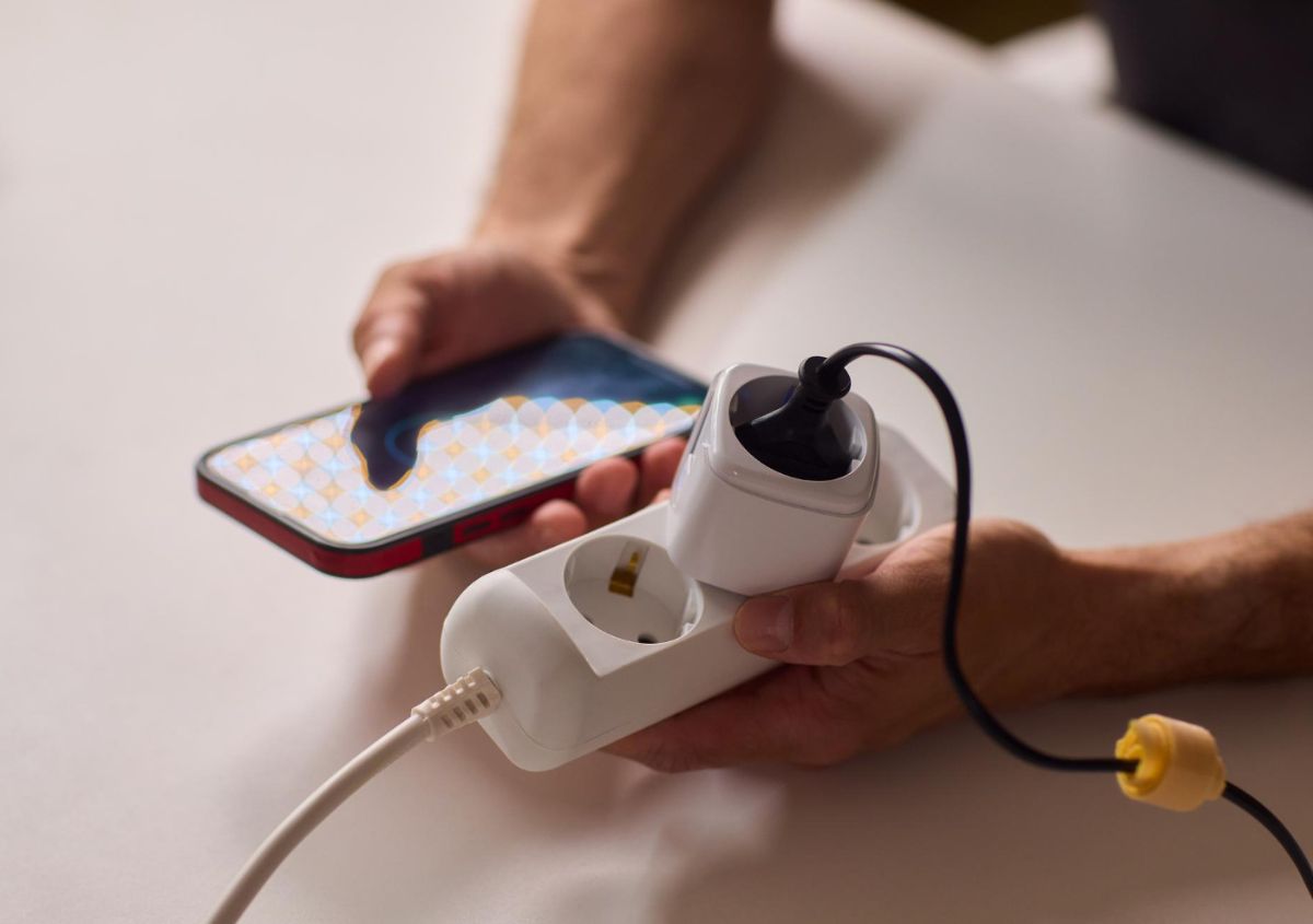 Consapevolezza, monitoraggio e risparmio: gli step per l’efficienza energetica Consapevolezza, monitoraggio e risparmio: gli step per l’efficienza energetica