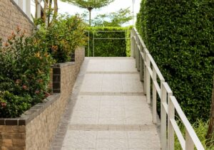 Bonus barriere architettoniche al 75% 4 alternative per sfruttare le agevolazioni nel 2026