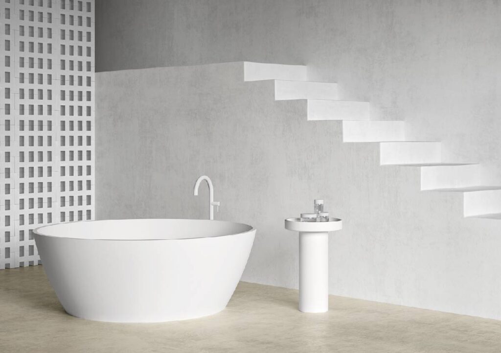 Vasca da bagno free-standing Beta Essential: design moderno e Solid Surface per il bagno
