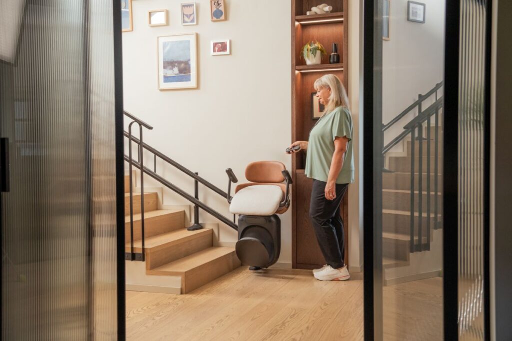 Montascale di design: con Joya Stannah ridisegna la mobilità verticale per i Longennials