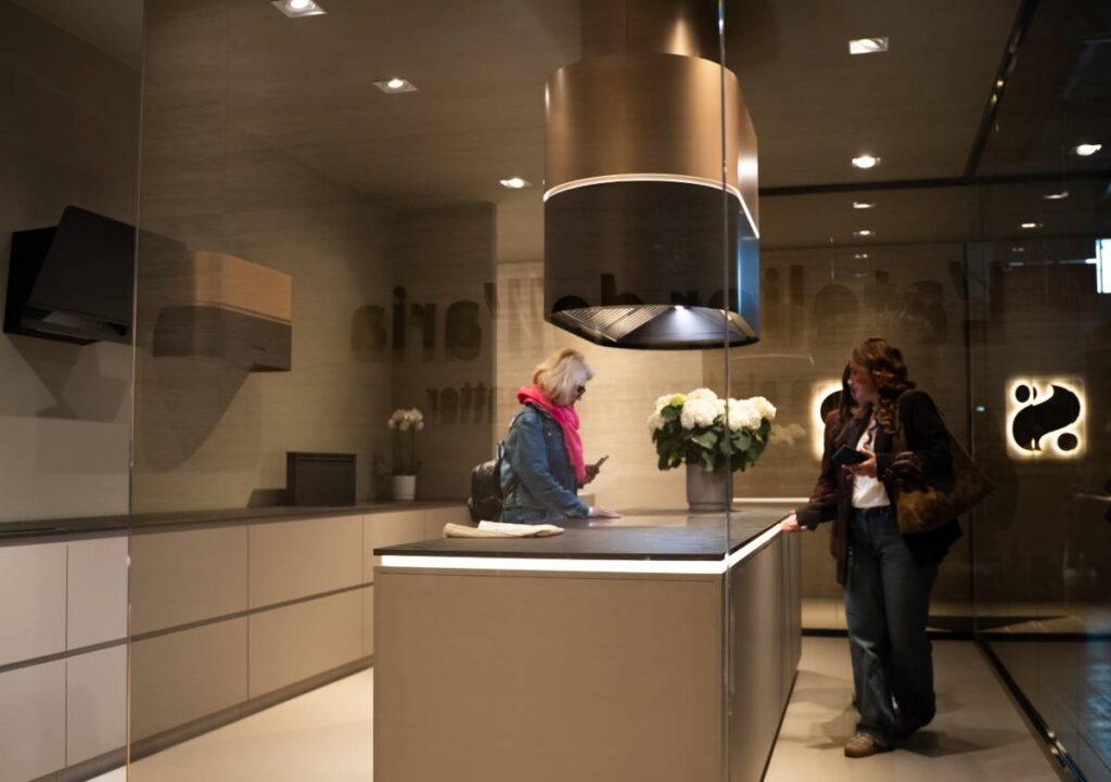 Sirius a EuroCucina: trent’anni di innovazione, dal downdraft all’atelier dell’aria