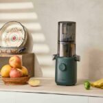 Slow juicer HUROM H310A: estrazione lenta, design compatto e materiali sostenibili
