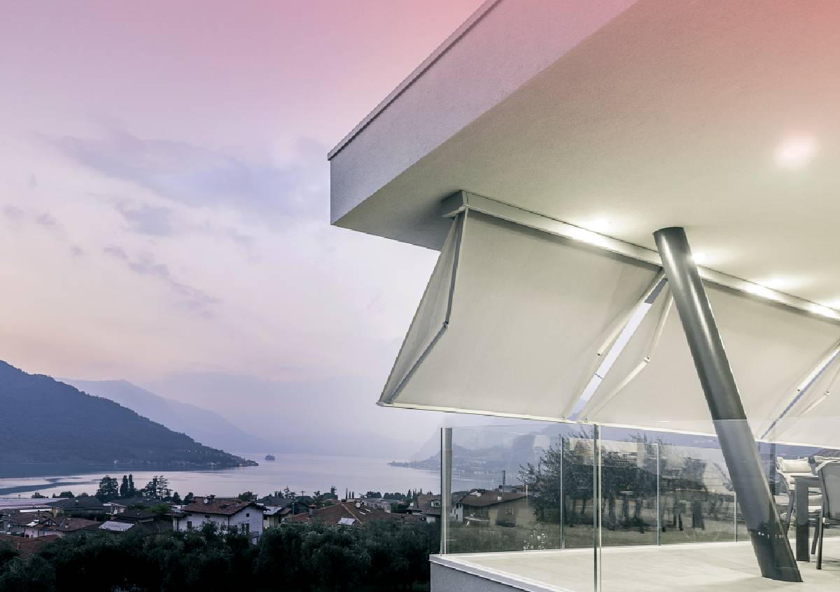 Tende da sole Stone BT design e tecnologia per vivere l’outdoor Tende da sole Stone BT design e tecnologia per vivere l’outdoor
