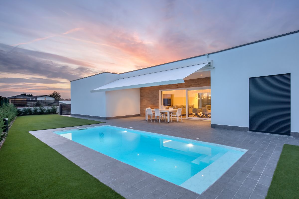 R95 Stone – Tecnologia invisibile per grandi spazi R95 Stone – Tecnologia invisibile per grandi spazi