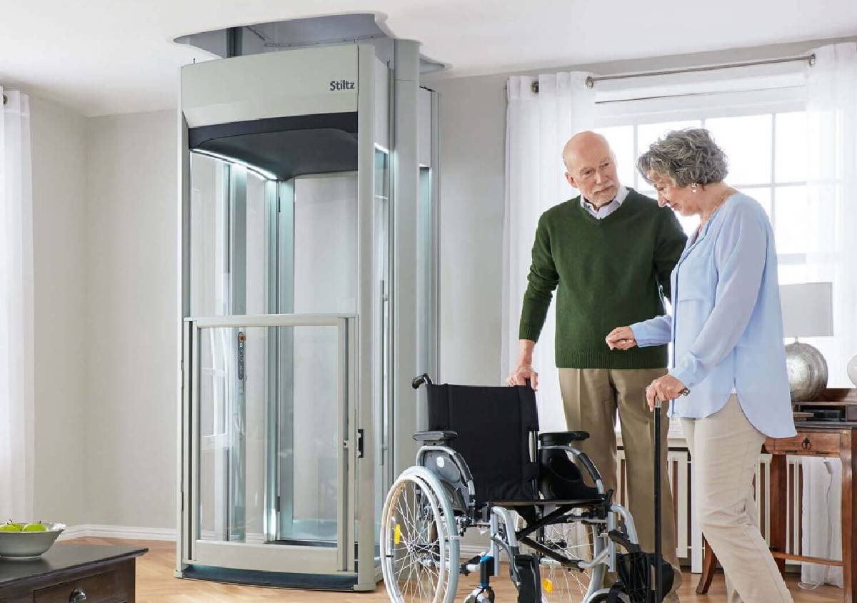 Mini ascensore domestico senza fossa TRIO sicurezza, comfort e accessibilità per la casa
