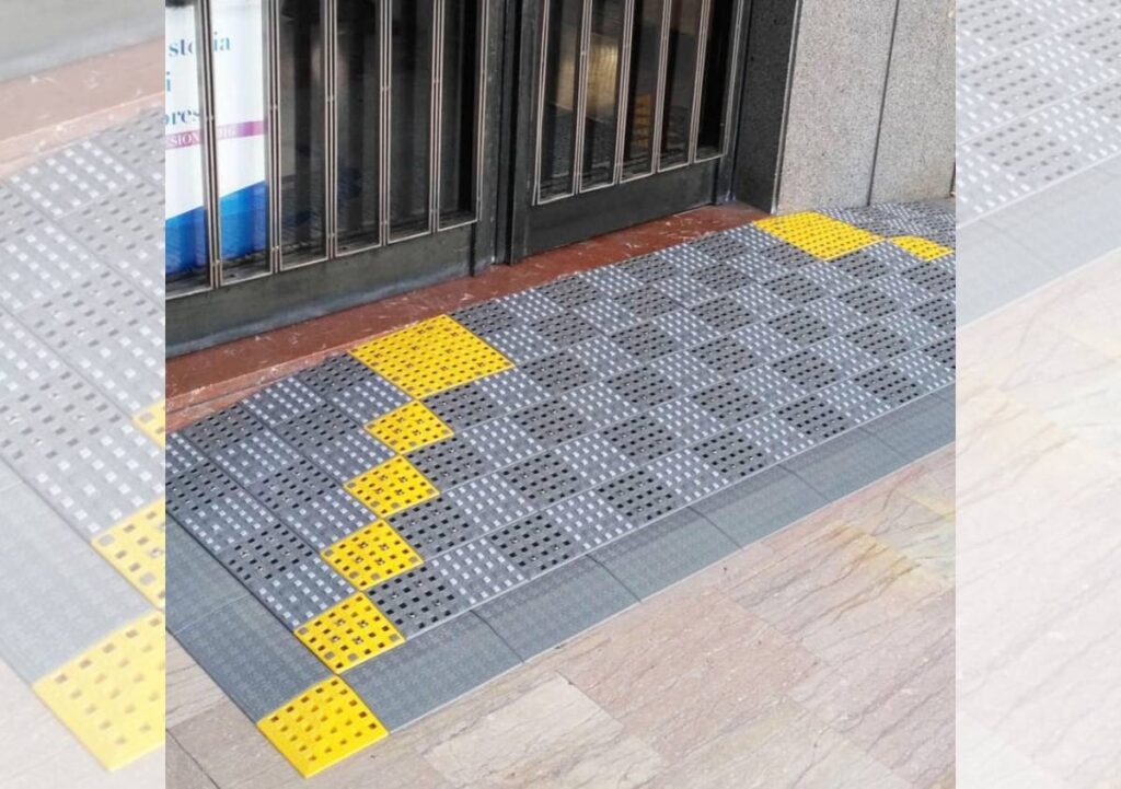 Rampe componibili per disabili: soluzioni prefabbricate per superare barriere architettoniche in casa