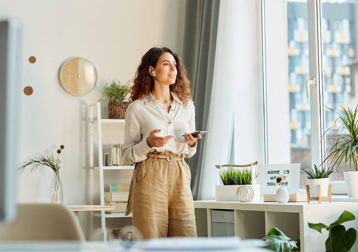 Smart home, boom da un miliardo ecco chi comanda (e chi non si fida ancora dell'AI) Smart home, boom da un miliardo ecco chi comanda (e chi non si fida ancora dell'AI)