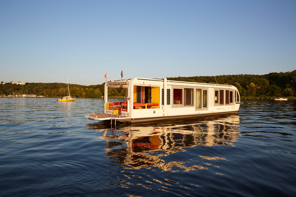 Fàng Sōng, la tiny house sull’acqua che unisce design, energia solare e libertà abitativa Fàng Sōng, la tiny house sull’acqua che unisce design, energia solare e libertà abitativa