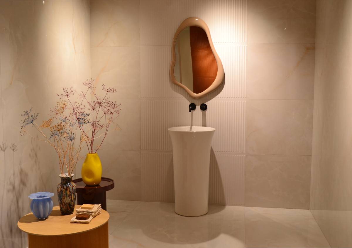Cersaie 2026 chiude con oltre 92mila presenze ceramica, design e architettura tengono nonostante il mercato Cersaie 2026 chiude con oltre 92mila presenze ceramica, design e architettura tengono nonostante il mercato