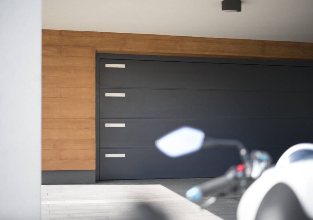 Il garage cambia funzione: da box auto a spazio da vivere
