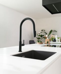 Maris Slim Clear Water di Franke Maris Slim Clear Water di Franke